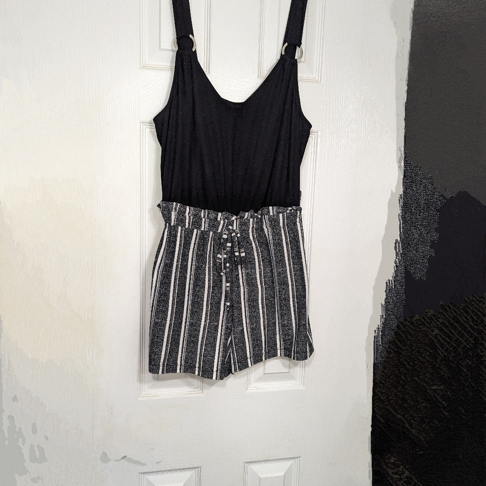 Romper - Picture 3 of 3